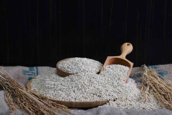 خرید برنج اقتصادی با کیفیت بالا؛ چه گزینه‌هایی بهترند؟