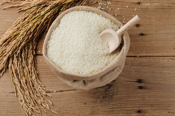 چگونه برنج کهنه را از برنج تازه تشخیص دهیم؟